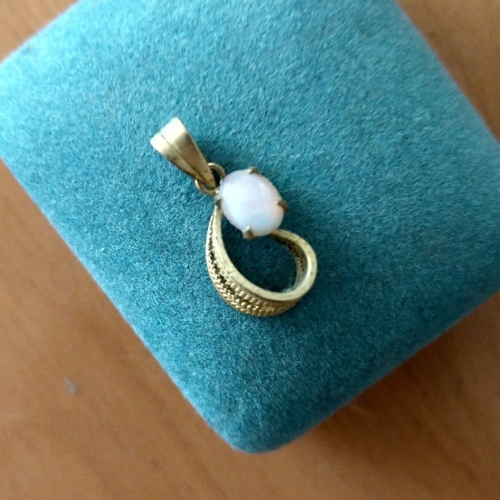 Opal Pendant
